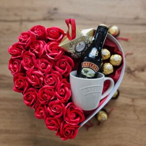 Кутия със сапунени Рози и Бейлис
